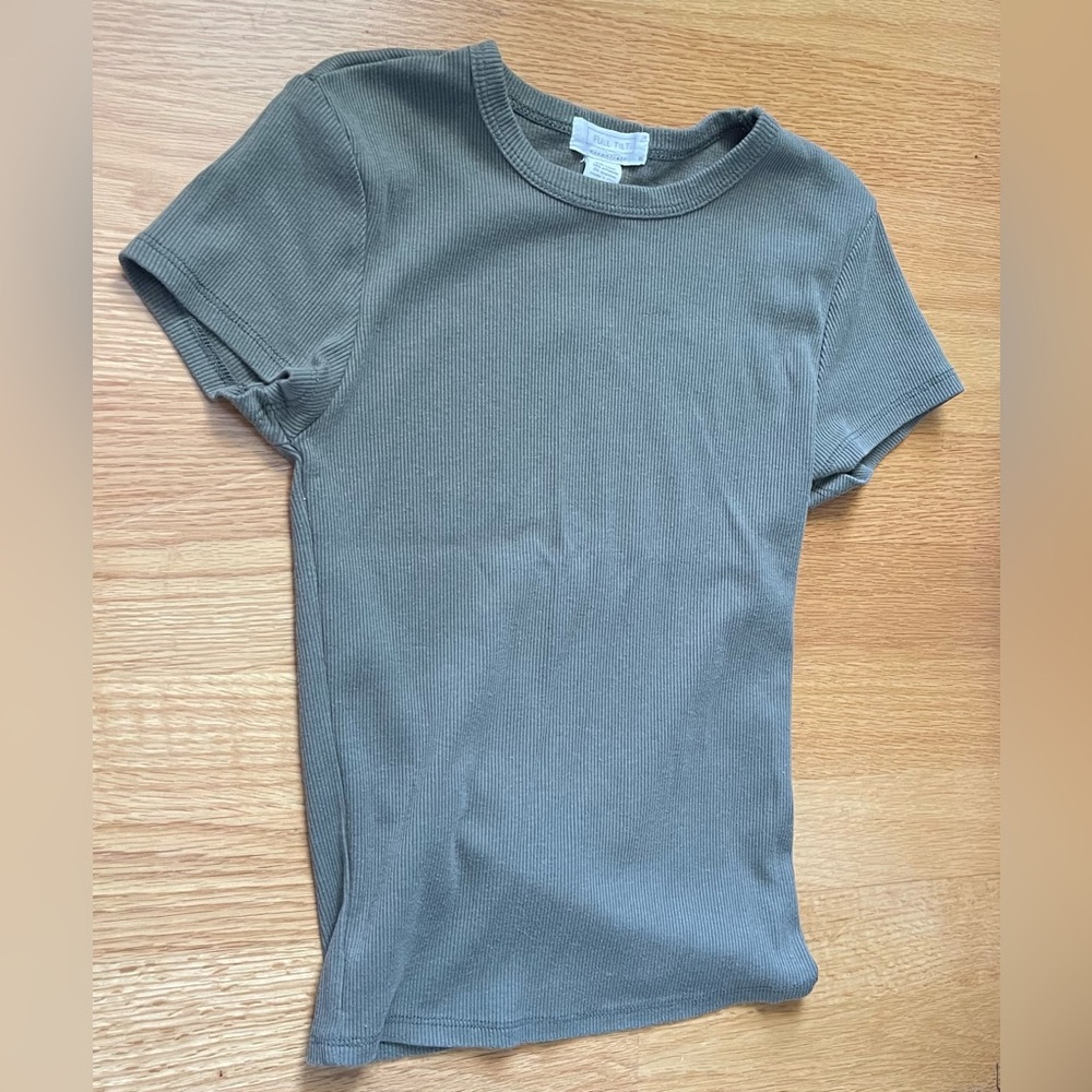 green slim ribbed tee - size xs